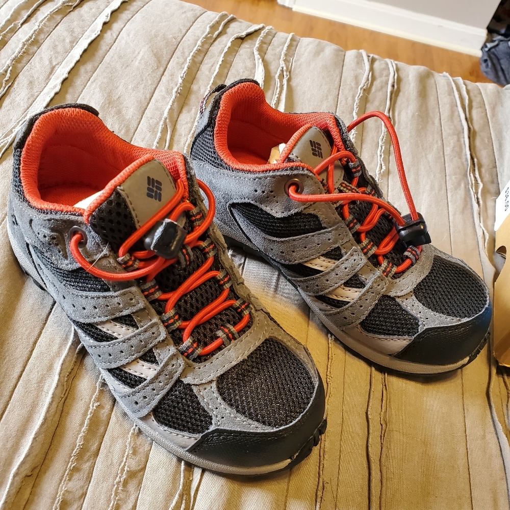 Columbia Boys shoes